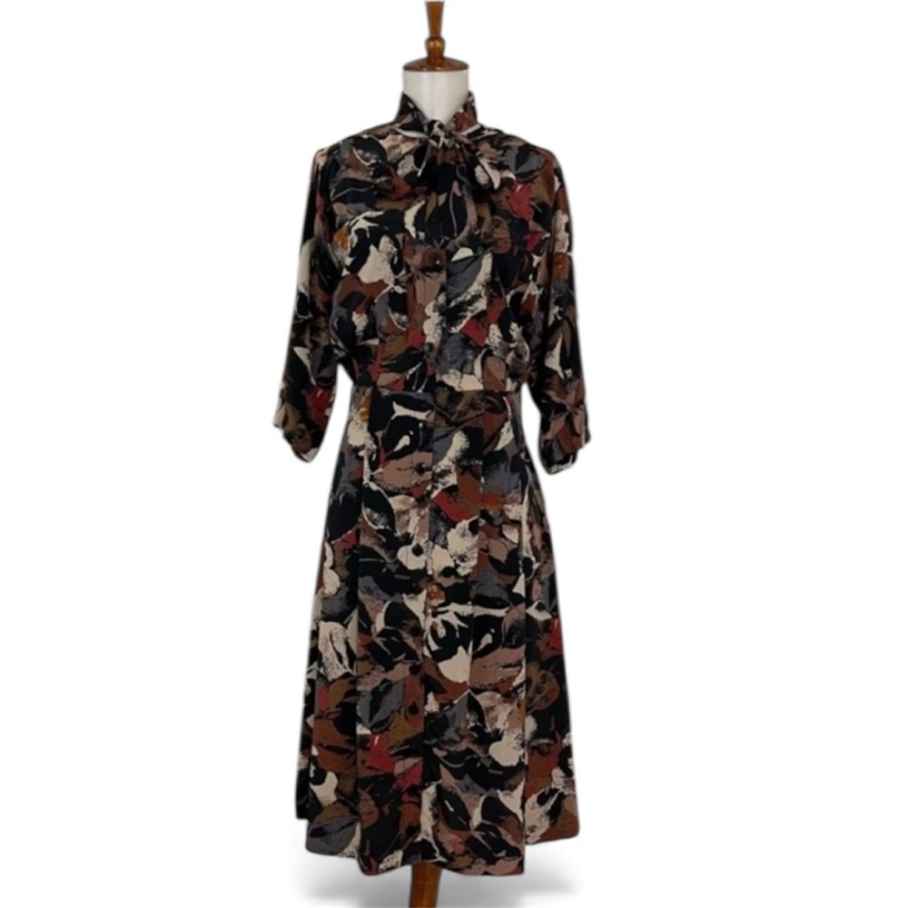 Vintage A-Line Midi Dress Women’s S Printed Half‎ Sleeve Tie Neck Button Down